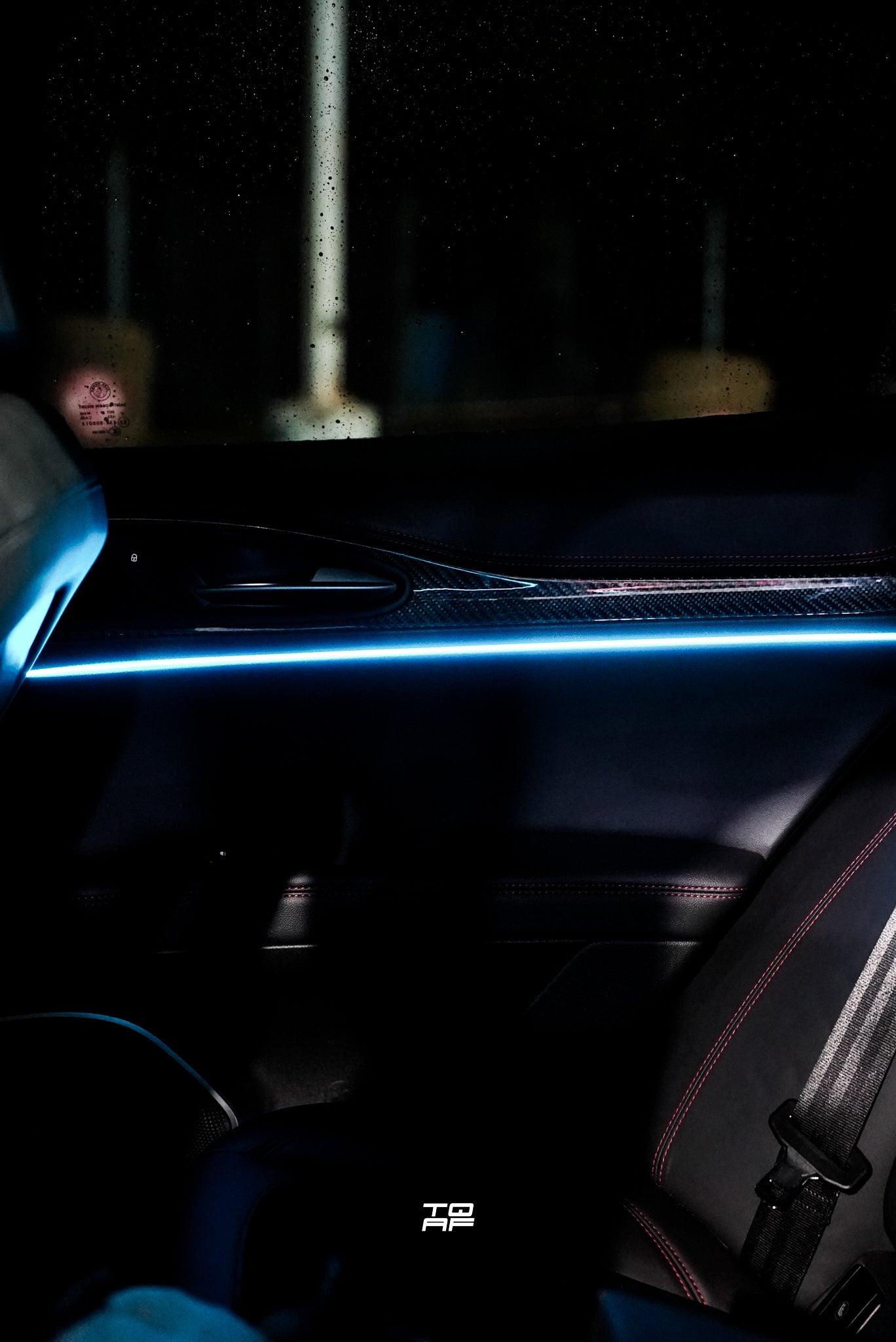 Alfa Romeo Stelvio Ambient Lighting Kit – Factory-Style RGB Interior (Plug & Play / Wire & Play)
