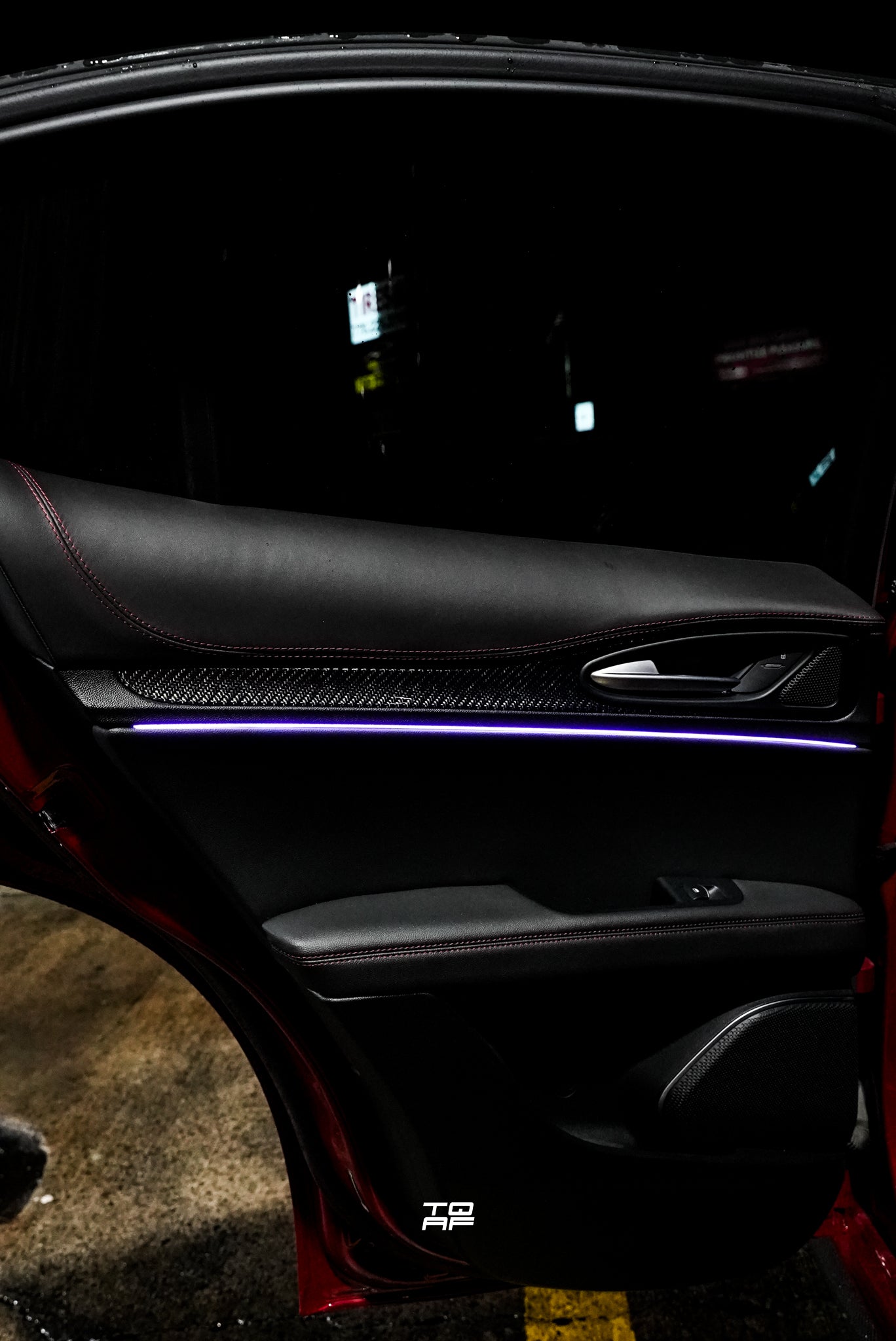 Alfa Romeo Stelvio Ambient Lighting Kit – Factory-Style RGB Interior (Plug & Play / Wire & Play)